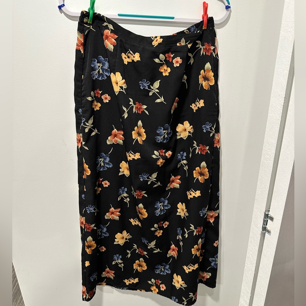 Jonathan Martin Floral Skirt Size L